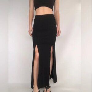 NBT Black Rib knit fabric Mass Rib Slashed Midi Skirt‎ Medium